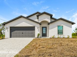 2708 NW 28th Ave, Cape Coral, FL 33993