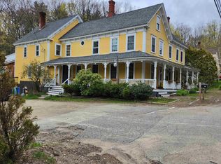 685 S Main St #2, Wolfeboro, NH 03894