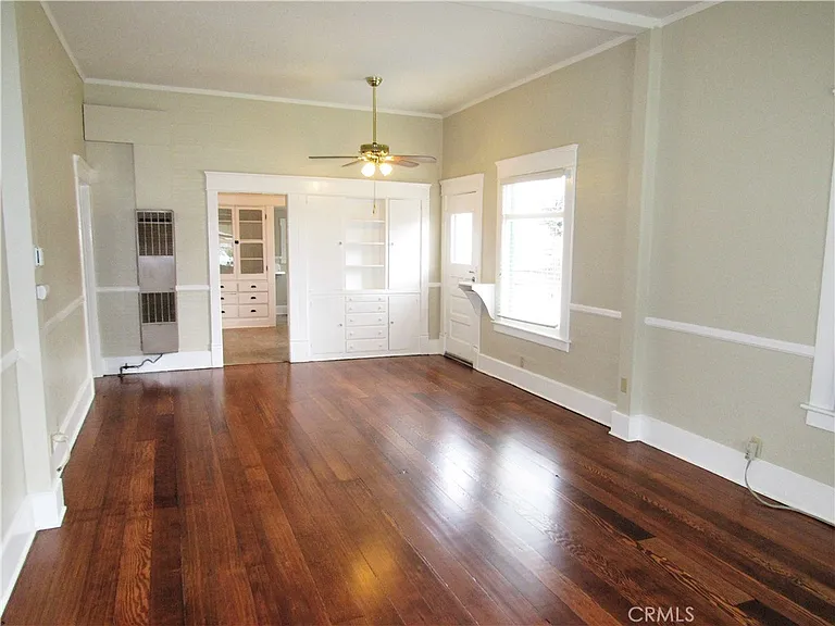 478 S Grand St — Photo 2