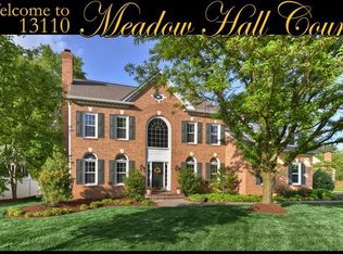 13110 Meadow Hall Ct, Herndon, VA 20171
