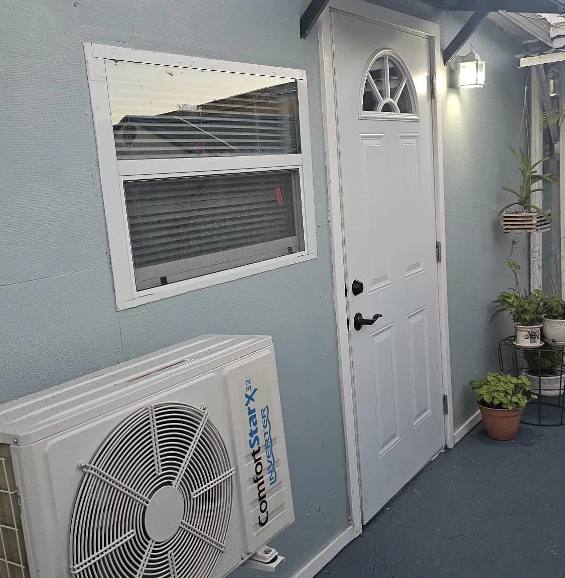 1 bed, 180 sqft, $1,200 — Photo 2
