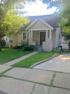 817 Hillcrest Dr, Ann Arbor, MI, 48103