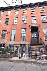 Rented by Level Group