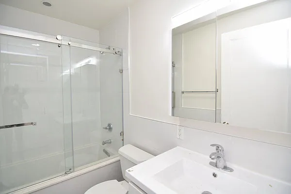 Rented by Bohemia Realty Group | media 21