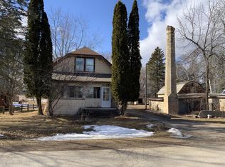 4132 S 26th St, Manitowoc, WI 54220