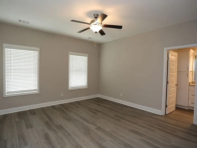 137 Veranda Ln — Photo 11