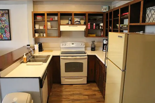 2 bed, 1.5 bath, 1080 sqft, $1,600 — Photo 4