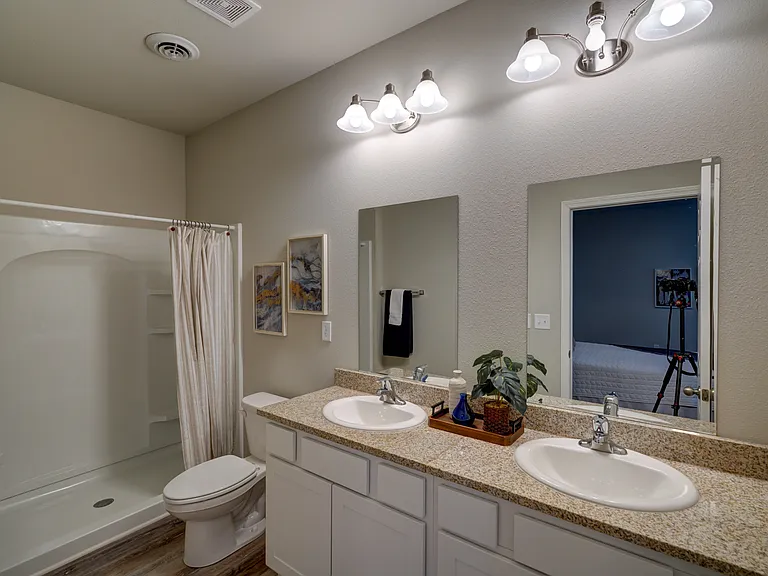745 Gene Dr — Photo 5