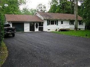 120 Fern Rd, Cresco, PA 18326
