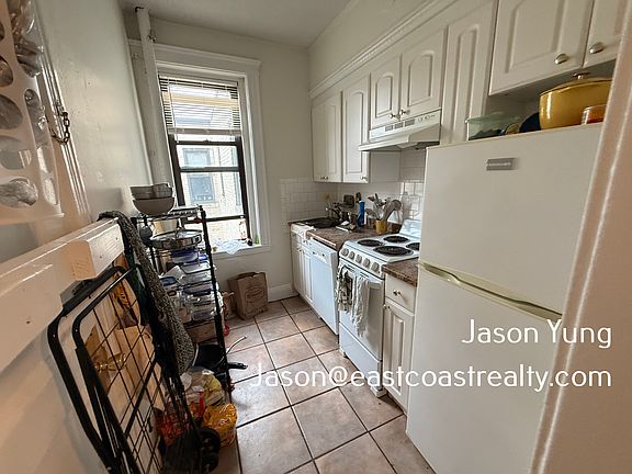 2nd image of 2 Carol Ave #10