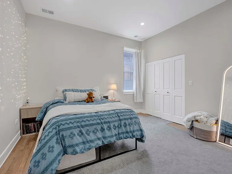 4437 N Broadway St #2R — Photo 12