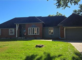 14931 E Covington Rd, Independence, MO 64055