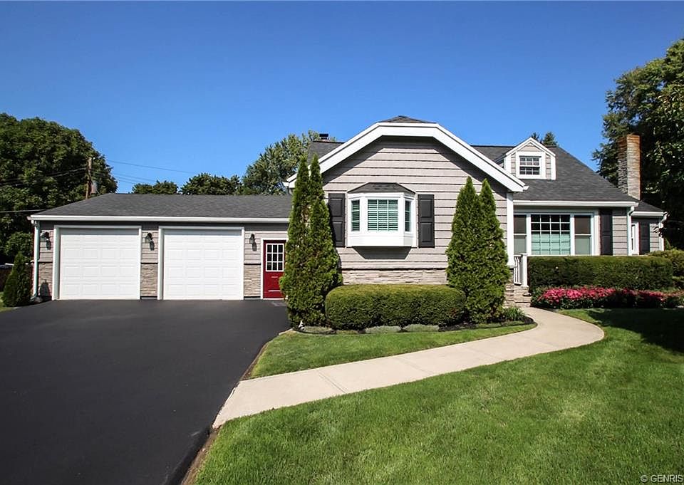 1st image of 430 Bayside Dr