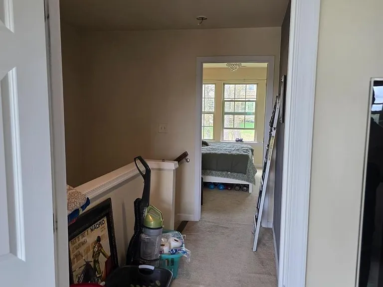 76 Albert Ct — Photo 27