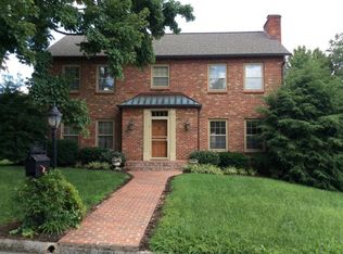 412 Boxwood Sq, Knoxville, TN 37919