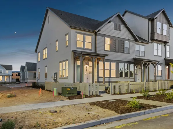 Chloe Plan, Daybreak - Lexington Towns