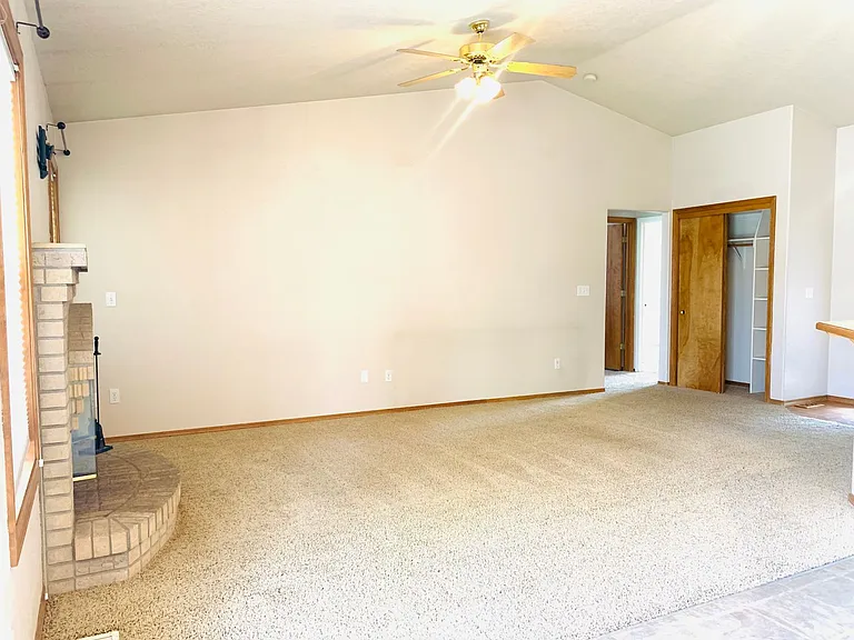 7456 W Limelight Ct — Photo 4