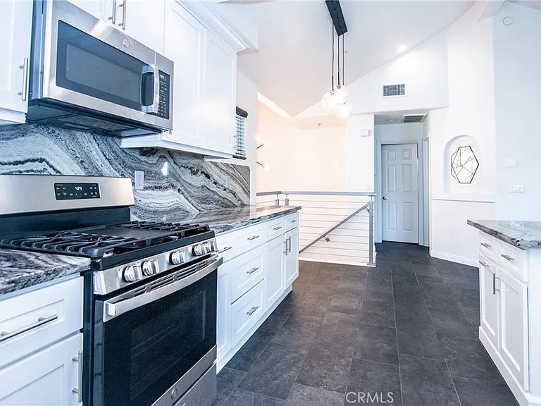 8585 Moody St — Photo 13