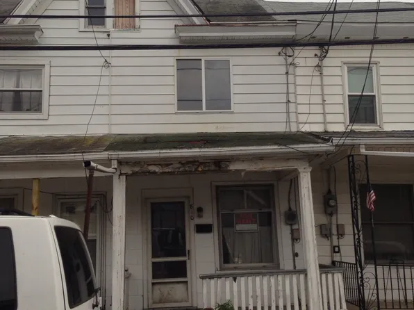 810 W 5th St, Mount Carmel, PA 17851