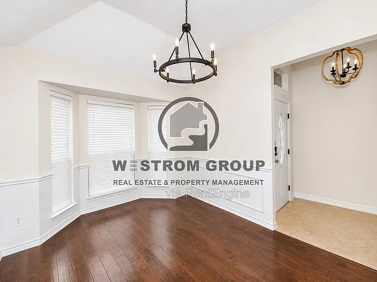 1257 Christopher Ln — Photo 11