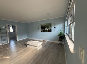 1255 Marseille Dr