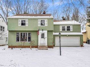 4887 Fairlawn Rd, Lyndhurst, OH 44124