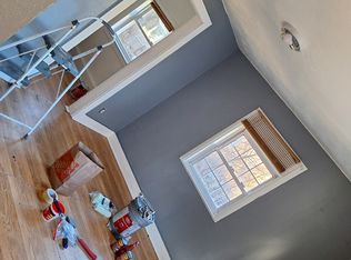 38 1/2 Collins St, Springfield, MA 01109