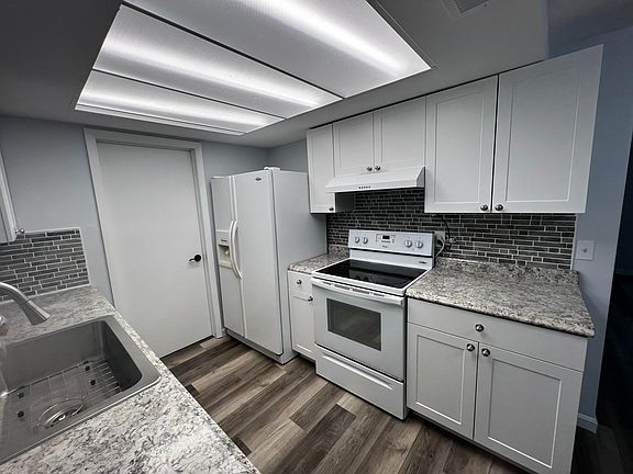4th image of 3331 Monticello St