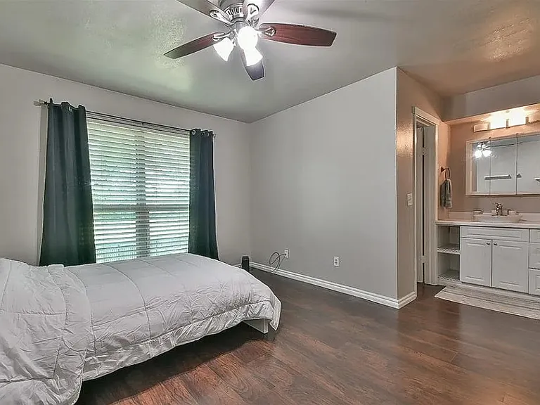 807 Cardinal Creek Blvd #C — Photo 7