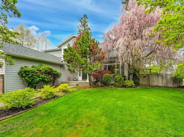 8533 N Tartan Dr, Hayden Lake, ID 83835