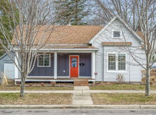 111 6th Ave NW, Faribault, MN 55021