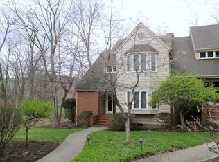 188 Fairway Dr, Hot Springs, VA 24445