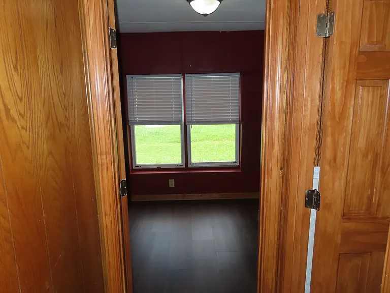 255 Indiana Ave — Photo 15