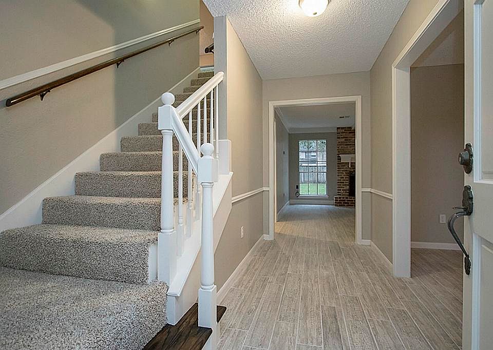 1st image of 12702 Shady Knoll Ln