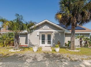 1005 Cypress Ln, Mexico Beach, FL 32456