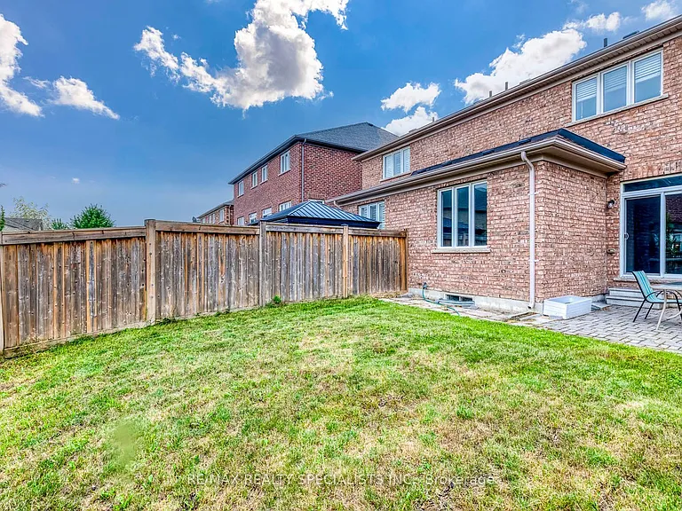 20 Wellman Cres — Photo 47