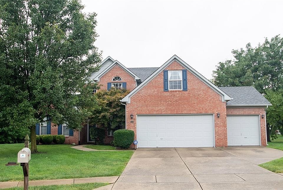 1st image of 4542 Carvin Cir