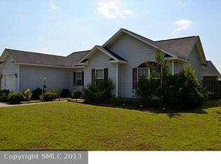 161 Early St, Springfield, GA 31329