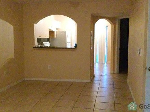 4th image of 1260 SE 29th St Unit 103