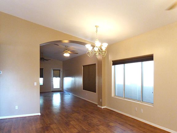 2nd image of 311 S Rock Harbor Dr