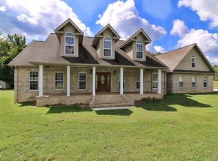 1630 Isham Rd E, Winfield, TN 37892