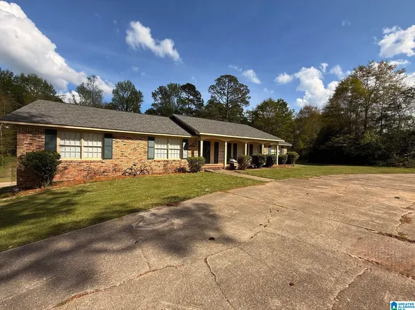 1304 Lay Dam Rd, Clanton, AL 35045