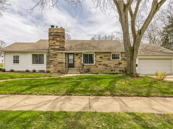 1567 18th St, Cuyahoga Falls, OH 44223