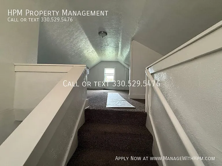 745 Noble Ave — Photo 8
