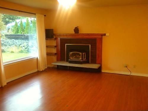 2nd image of 410 Grant Ave