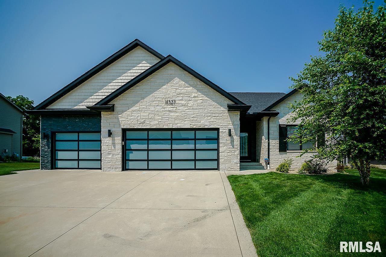 11327 N Sycamore Creek Dr, Dunlap, IL 61525 Zillow