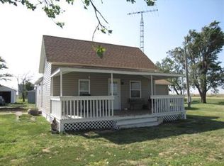 18198 Winterset Rd SW, Russell, KS 67665