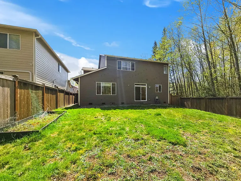 1231 147th Pl SW — Photo 28
