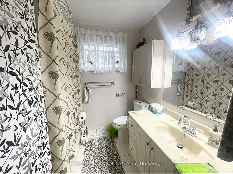 29 Charles Tupper Dr — Photo 9