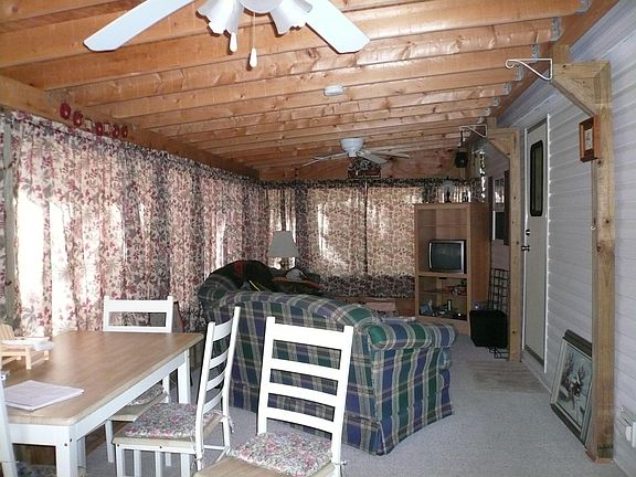 3rd image of 4023 Apache Ln